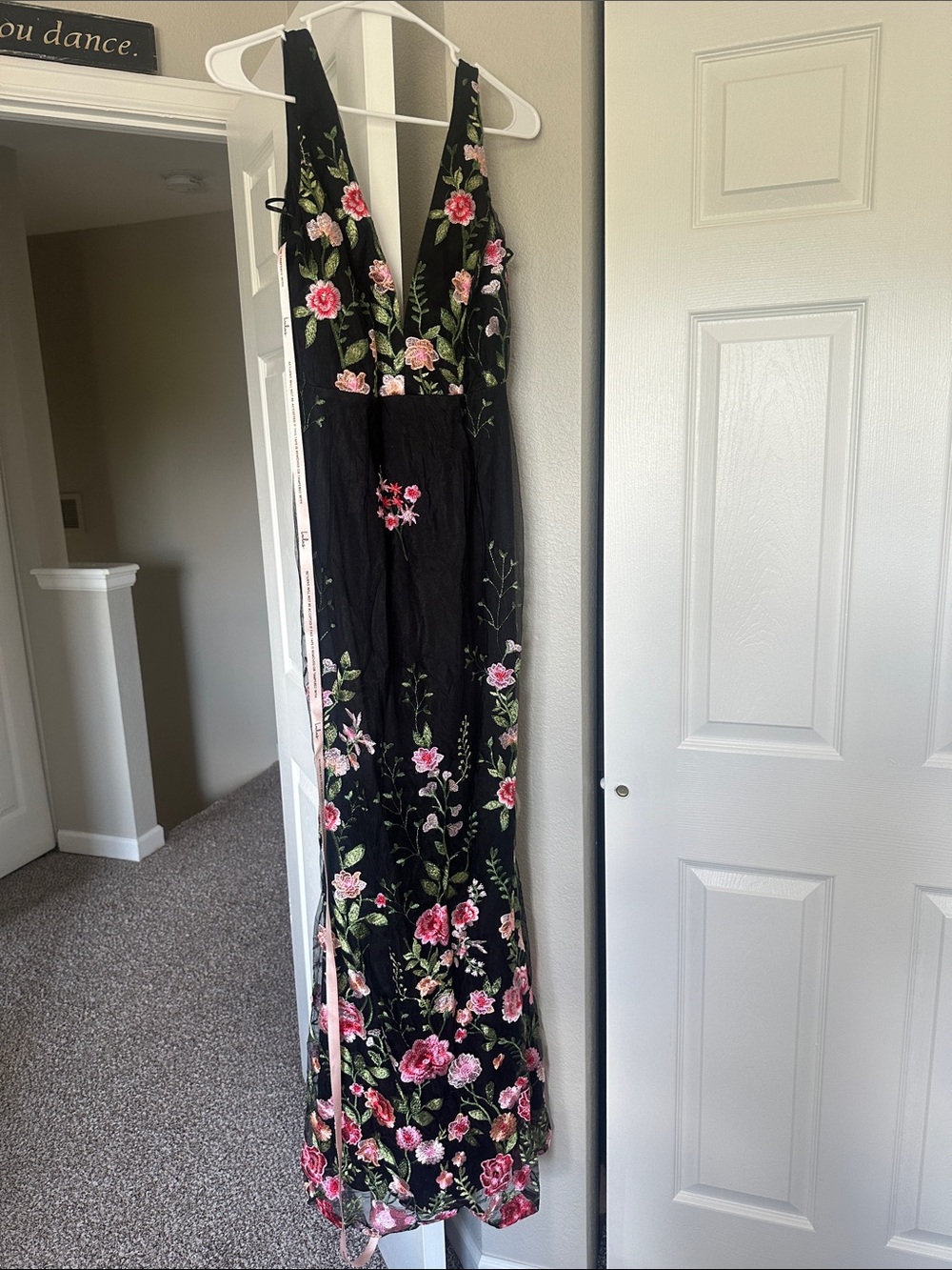 Lulus Soiree Blossom Black Floral Embroidered Mermaid Maxi Dress - Size S - Picture 2 of 4